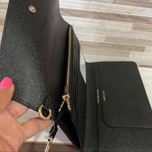 Coach Travel Envelope Wallet - Picture 5 of 8